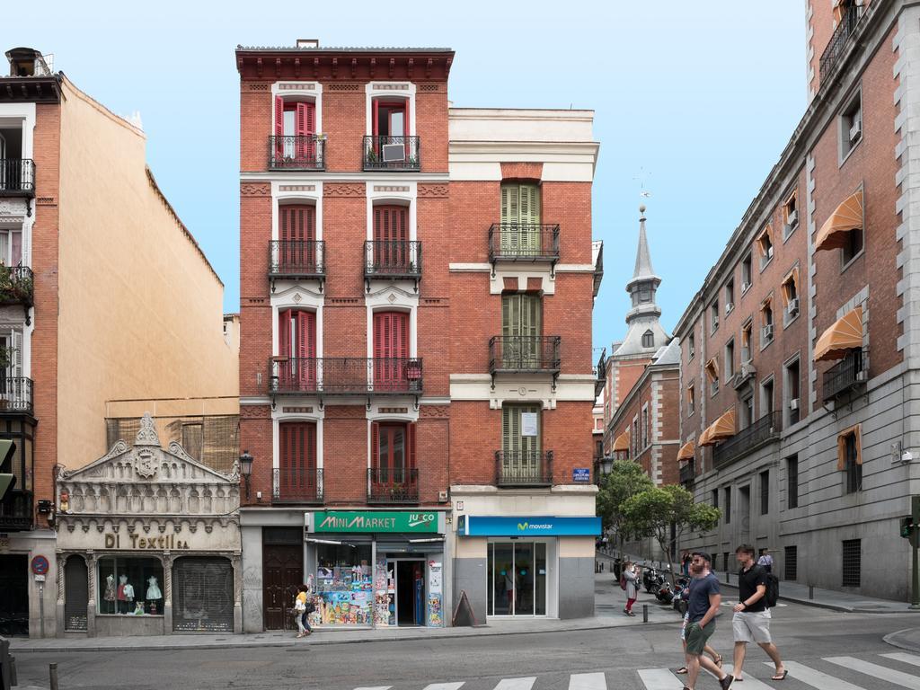 Estudio Plaza Mayor Madrid Exterior foto